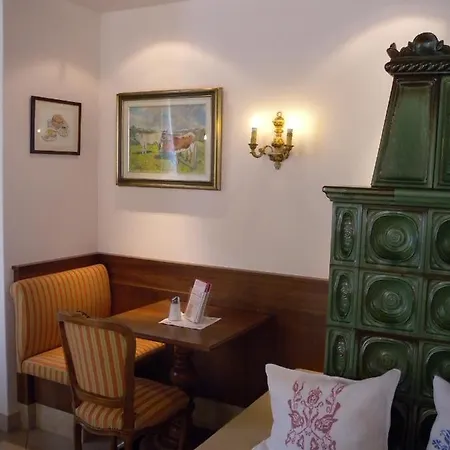 Guest house Hochleitner Am Schlosspark *