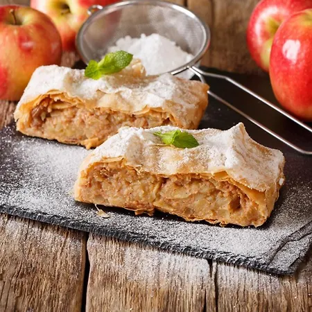 Hochleitner Am Schlosspark Konukevi